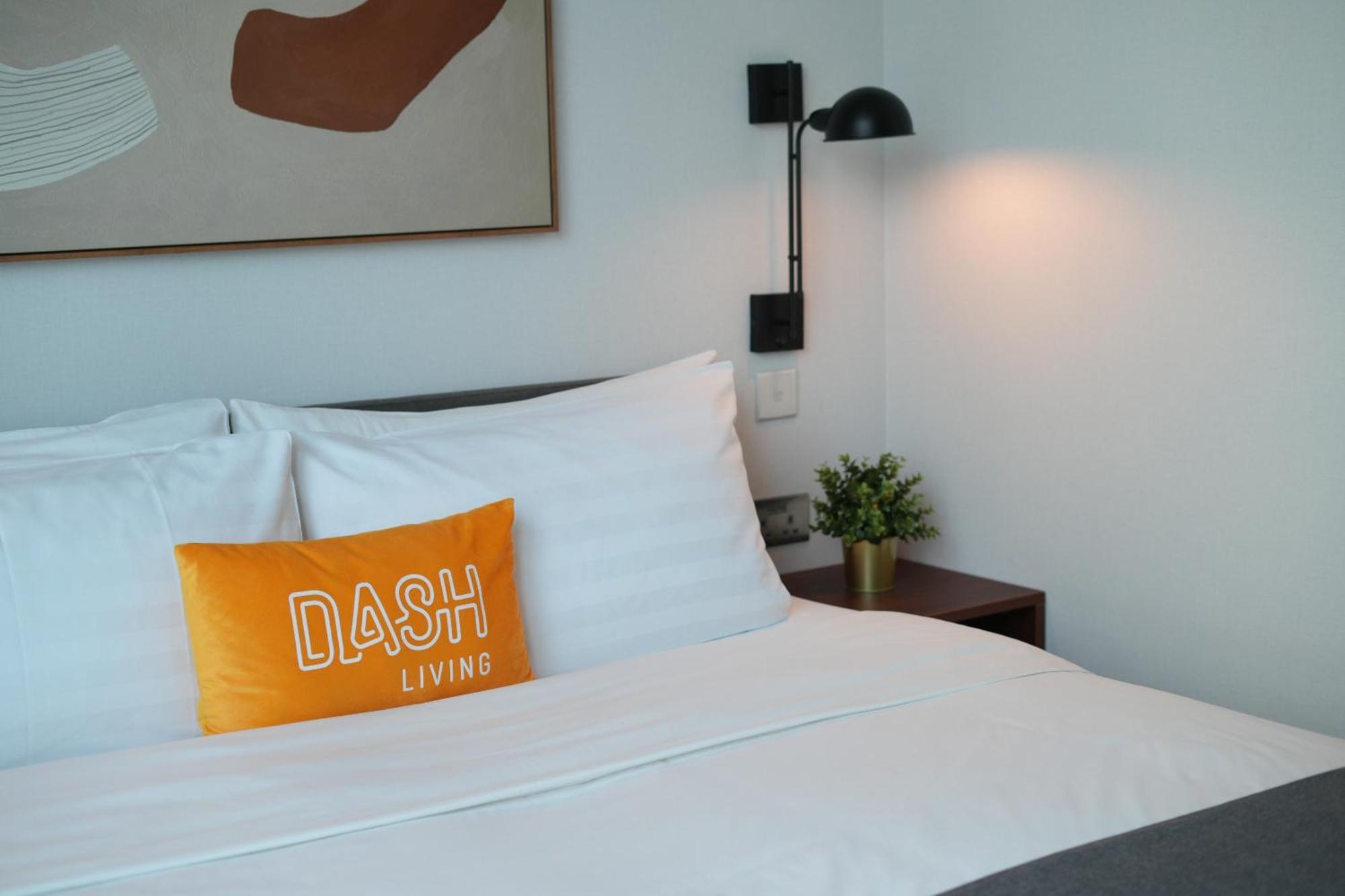 Dash Living On Queen'S Hongkong Exteriör bild