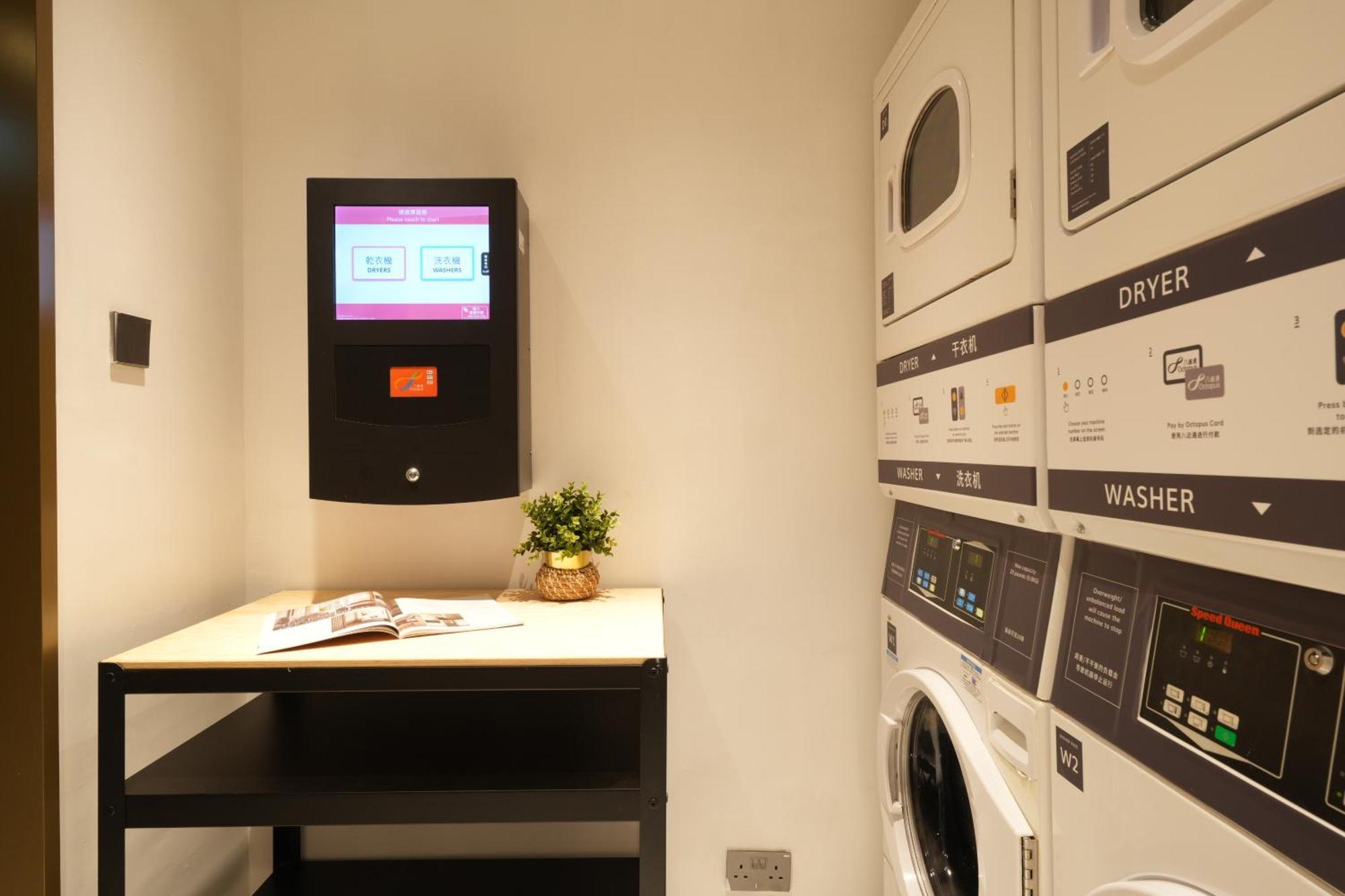 Dash Living On Queen'S Hongkong Exteriör bild